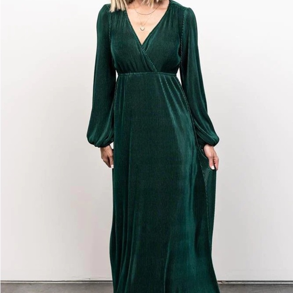 Size Medium Baltic Born Emerald Green Venus Pleated Maxi Dress. Worn Once